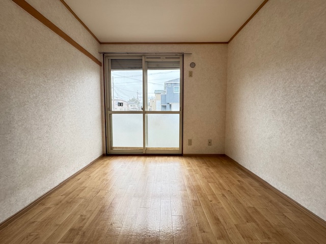 エルハイツ金剛の洋室