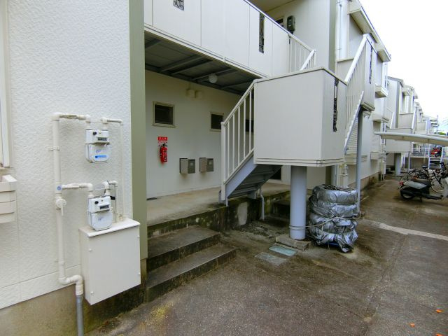 エルハイツ金剛のエントランス