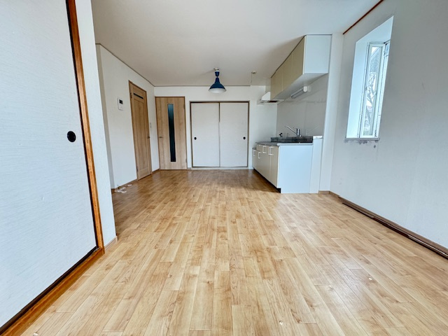 エルハイツ金剛の居間・リビング