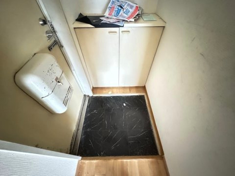 エルハイツ金剛の玄関