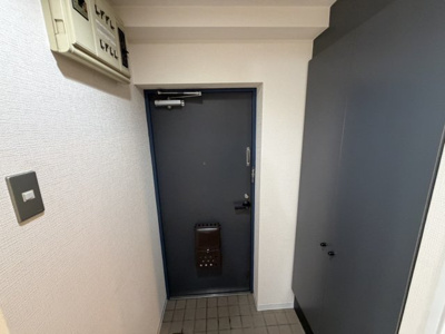 【玄関】 | 石留ビル
