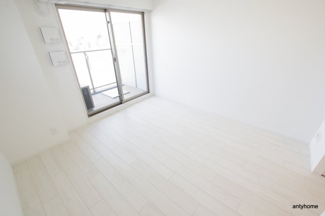 S-FORT大正リヴィエール　仲介手数料無料の居間・リビング