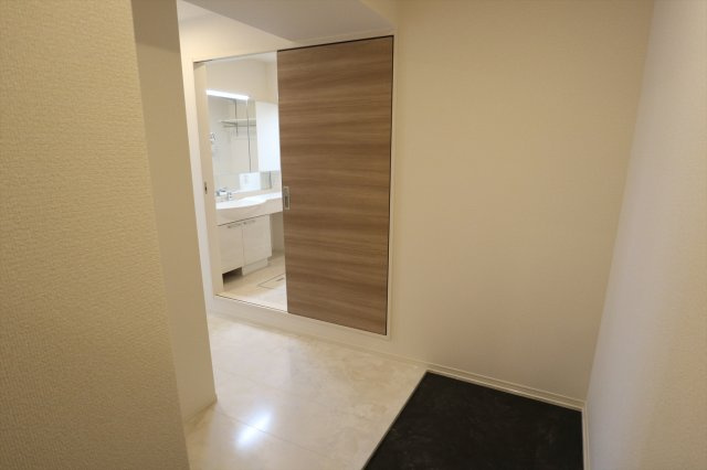 アネシス寺家A・B　A棟の内装