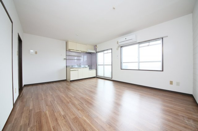 ロイヤルリリーフM&Sのその他