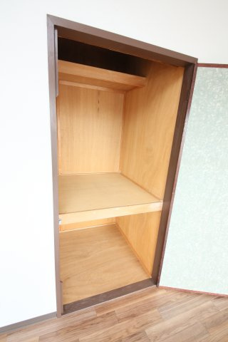 ロイヤルリリーフM&Sの収納