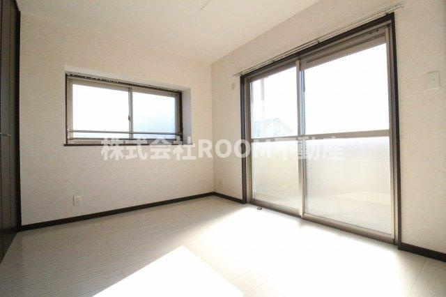 ヴァレンティノの洋室|個人の部屋や寝室として使える洋室です