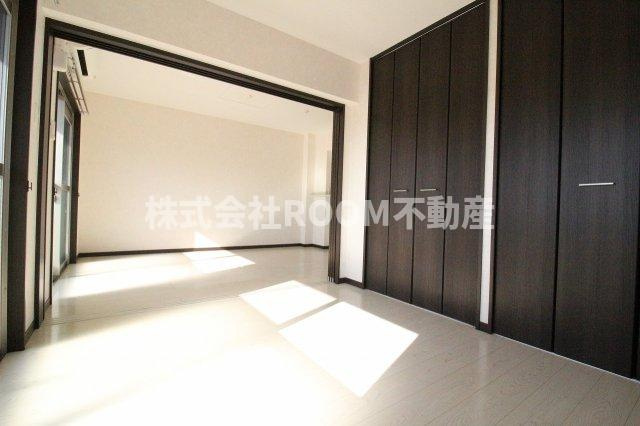 ヴァレンティノの洋室|広々とした洋室です