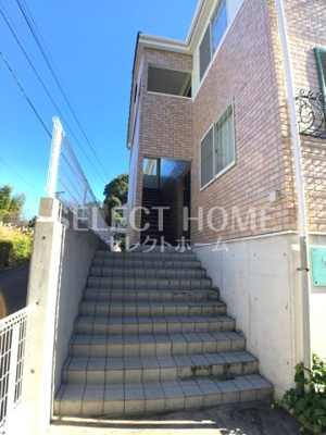 【エントランス】 | グレイスＣＨＩＥ | 建物の内部です