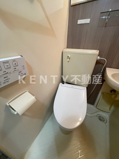 【トイレ】 | グローリア初穂東糀谷 | 落ち着いたトイレです