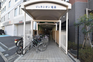 【エントランス】 | エントランス　オートロックあり