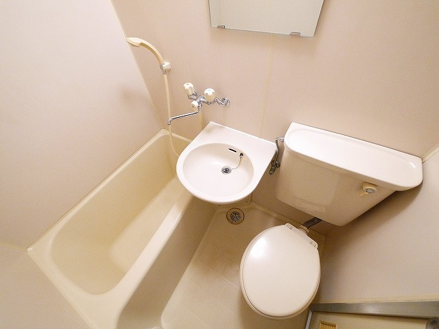 コーポ諏訪西大寺のトイレ|トイレも気になるポイント