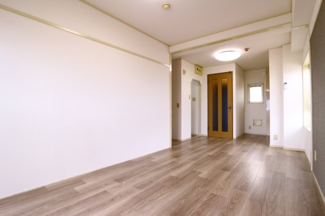 ＹＫハイツ高丸の居間・リビング