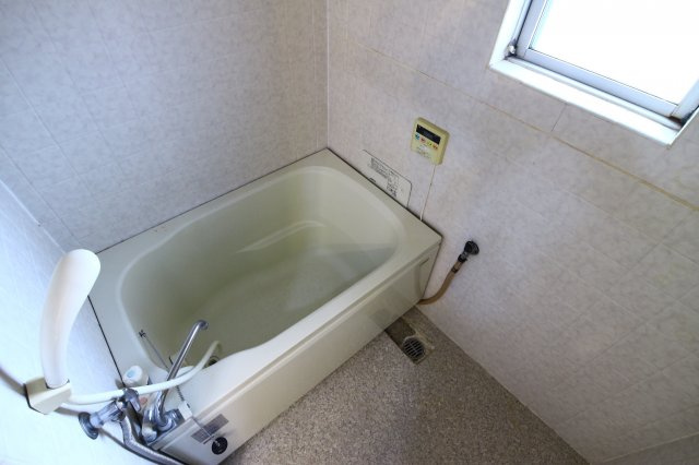 ＹＫハイツ高丸の浴室