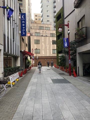 台東区雷門２丁目の事務所の周辺
