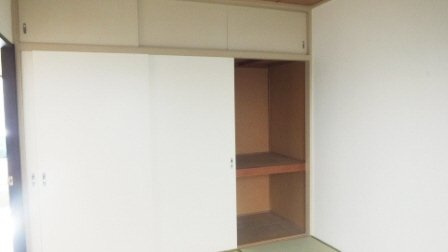 グリーンハイツの収納|天袋付大きな収納です