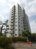 落合団地3-4-2号棟の画像