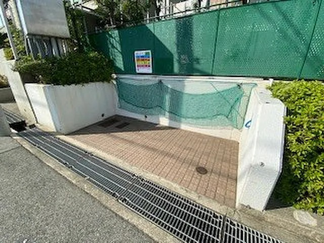 シャムロックコート西岡本のその他共用部分