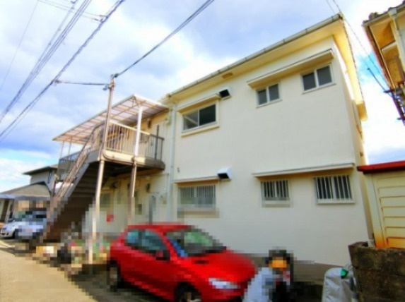 コーポ高倉台の駐車場