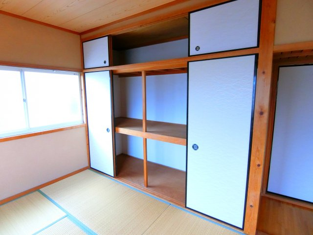 コーポ高倉台の収納