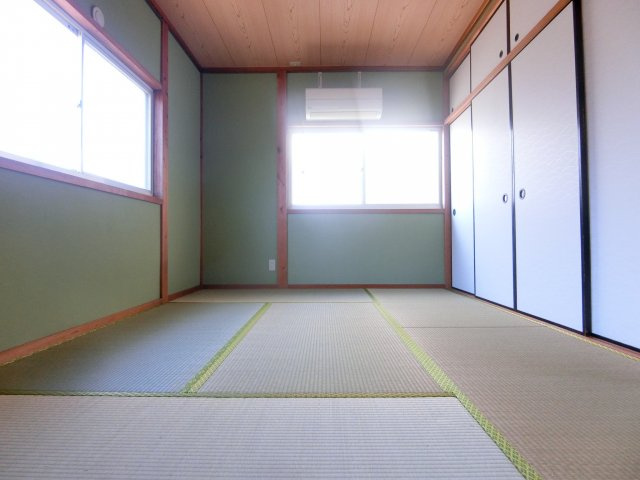 コーポ高倉台の和室