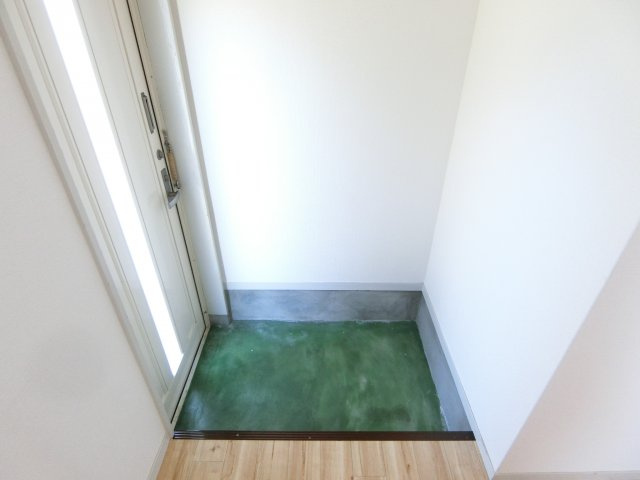 コーポ高倉台の玄関