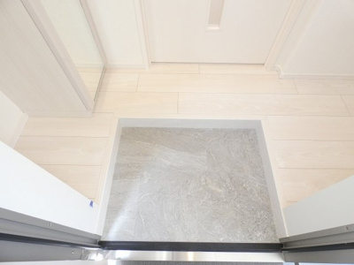 【玄関】 | Champ de helianthe 本陣