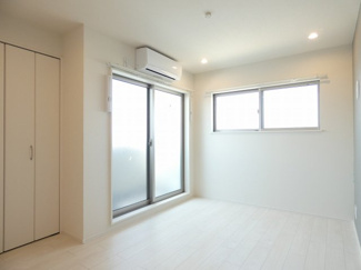 【居間・リビング】 | Champ de helianthe 本陣