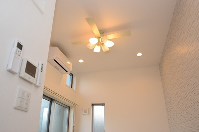 【内装】 | La Mer Bleu