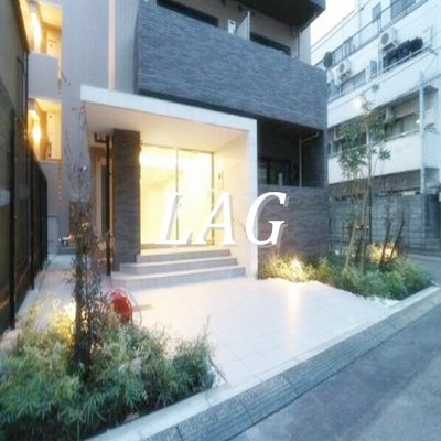 【エントランス】 | ダン・ラベニール北新宿 | エントランスです。