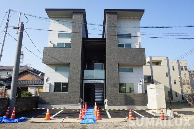 熊本市中央区琴平本町のアパートの外観