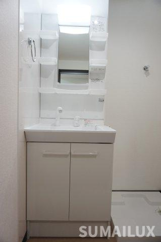 熊本市中央区琴平本町のアパートの洗面所