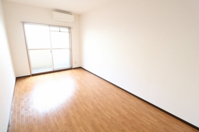 【寝室】 | カントリーベア