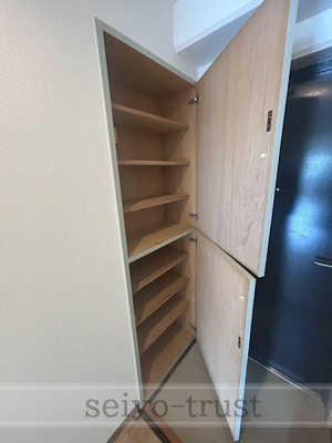 【玄関】 | ヴェルソーヤスダ