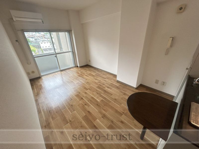  | ヴェルソーヤスダ