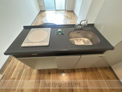 【キッチン】 | ヴェルソーヤスダ | ★