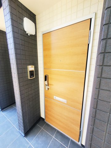 Specialeの玄関