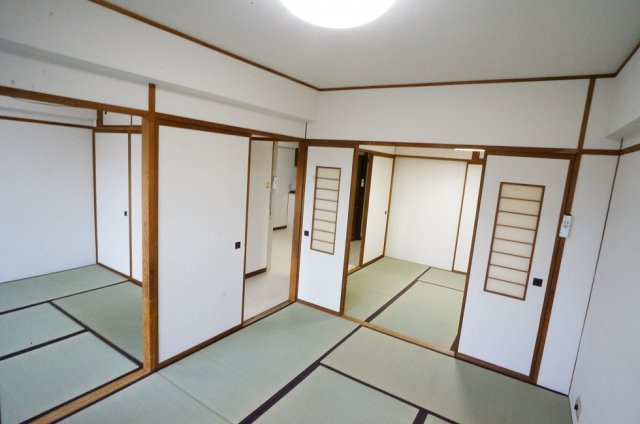 【居間・リビング】 | 関屋ハイツ