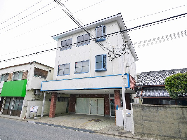 西大寺二条町　Ａ1ビルの外観