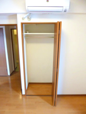 モラード東村山駅前の収納