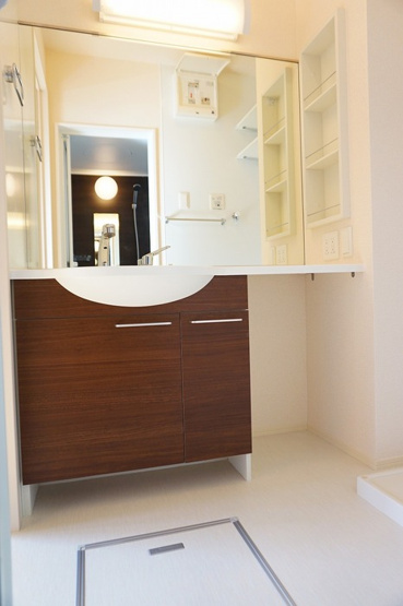 【独立洗面台】 | レジデンス桜