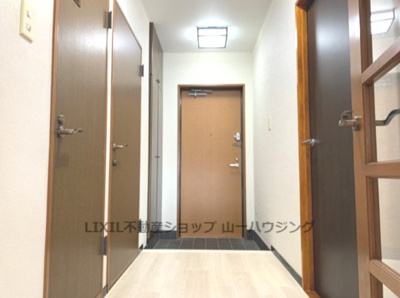 【玄関】 | 桜の木ＹＯＳＨＩＮＯ | 玄関内２