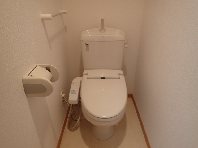 カレントのトイレ