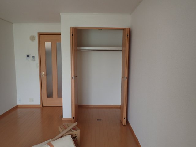 カレントの収納