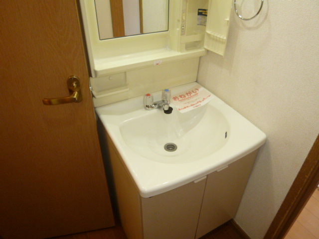 ニューエルディム北畝Ａの独立洗面台