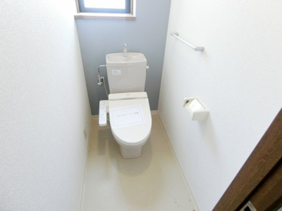 【トイレ】 | 孝橋ビル | ゆったりとした空間のトイレです