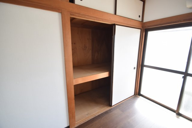 荒井コーポの収納|便利な収納スペースです