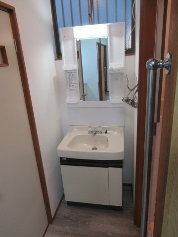 【洗面所】 | 瓜生堂2丁目貸家（若江岩田賃貸） | 洗面所です