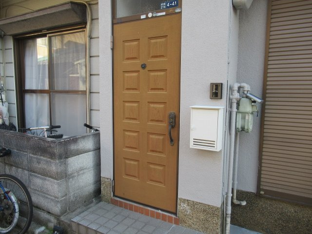 【玄関】 | 瓜生堂2丁目貸家（若江岩田賃貸） | 玄関です