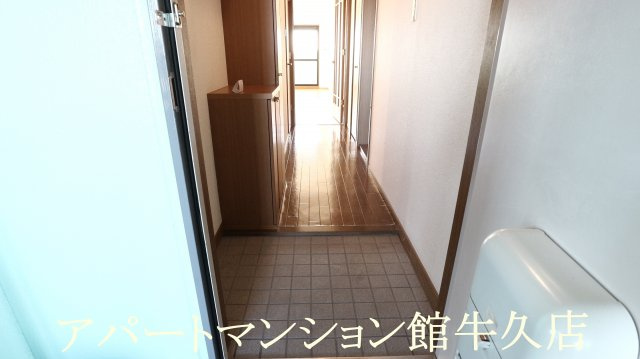 グレンツェントの玄関