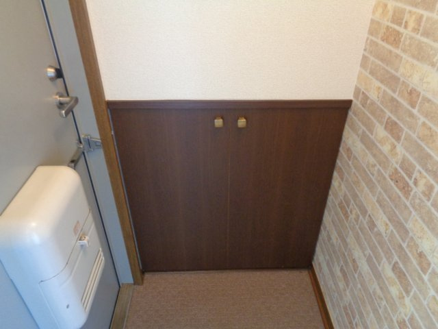 セジュールK&TⅠの玄関